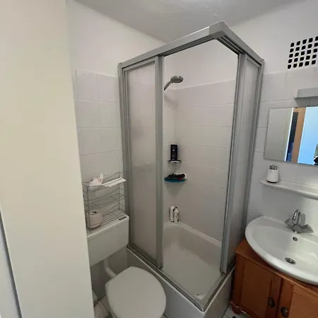 Проживание в семье Gaste Zimmer *